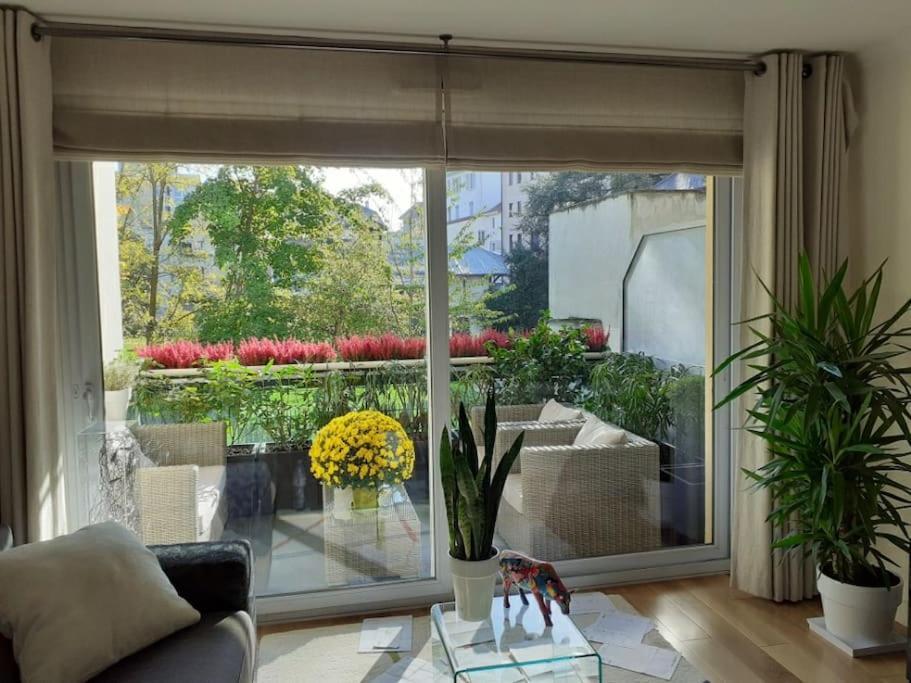 Appt Centre Ville "Parc Olympe De Gouges" Avec Garage آنماس المظهر الخارجي الصورة